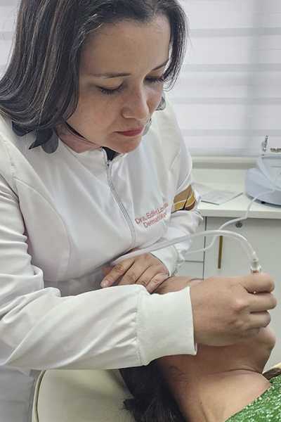 Clínica DermaEl Dermatología & Estética